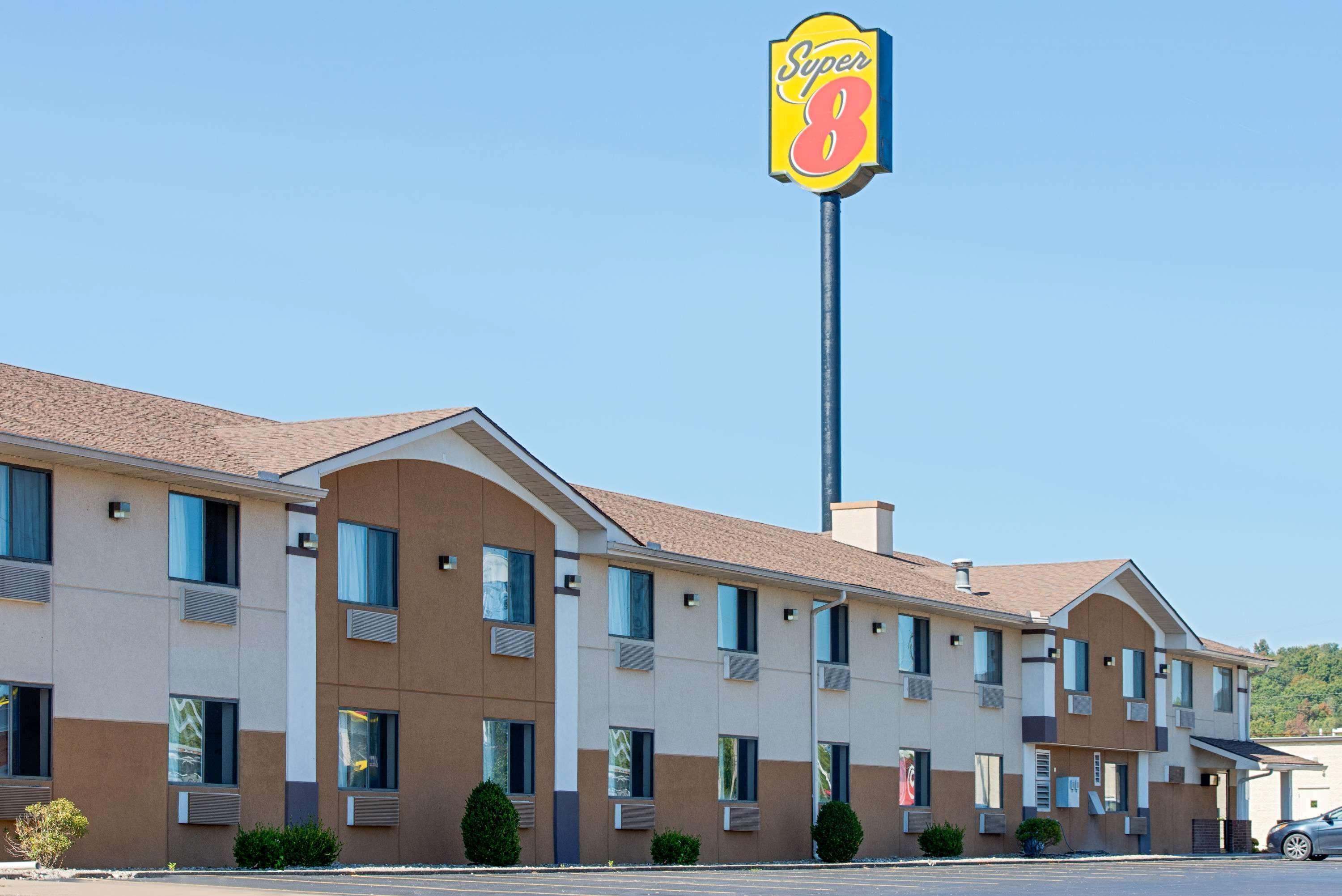 Super 8 By Wyndham Ripley Hotel Buitenkant foto